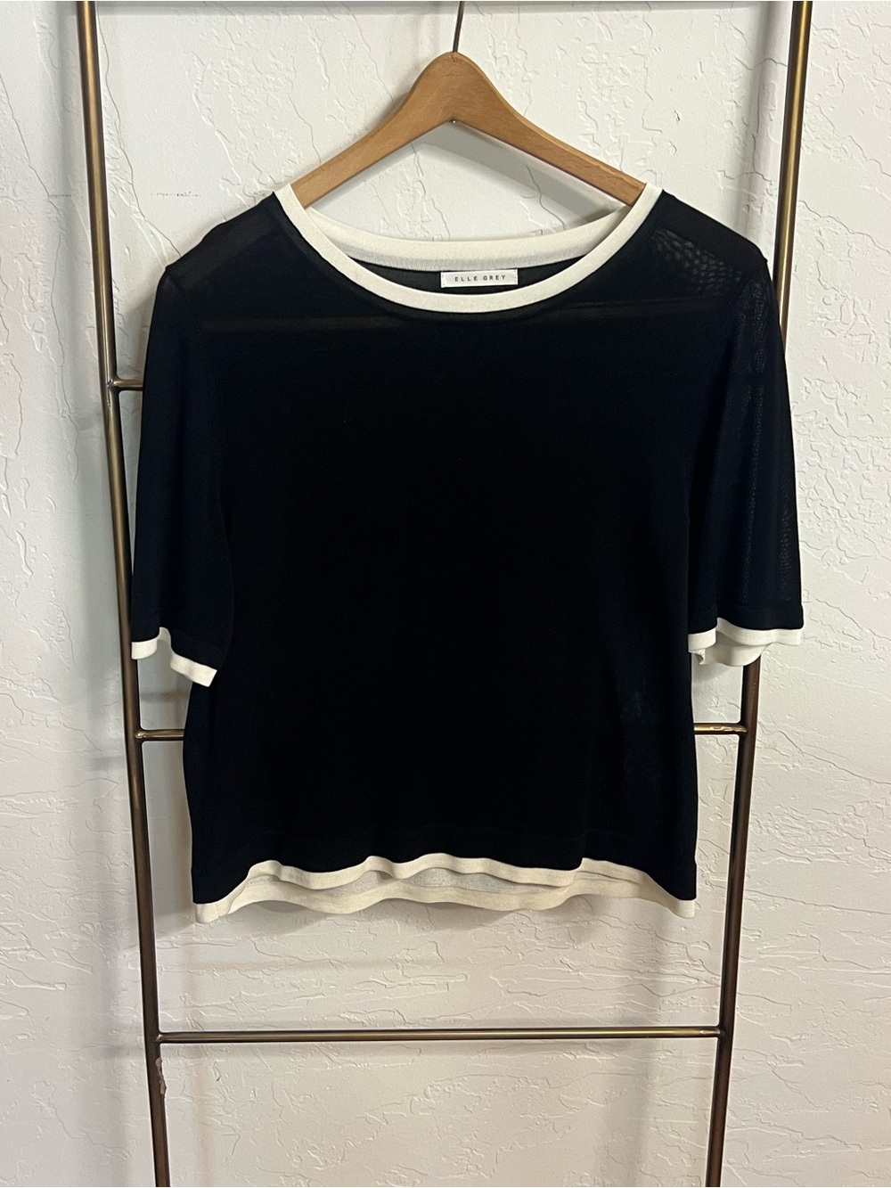 Elle Grey Black Thin Sweater Knit Tee with Contrast White Trim